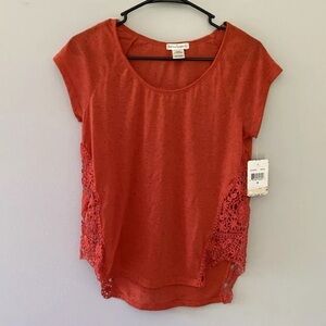 NWT Love On A Hanger Orange Speckled Eyelet Short Sleeve Shirt Juniors Sz Medium
